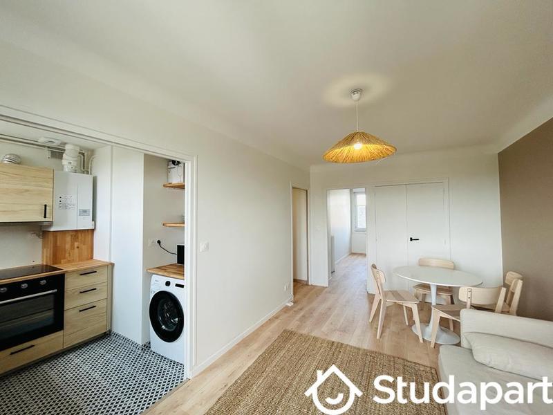 Maison - 62 m² - 4 pièces