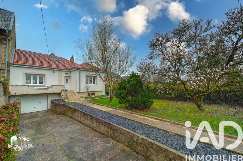 Maison - 110 m² - 5 pièces