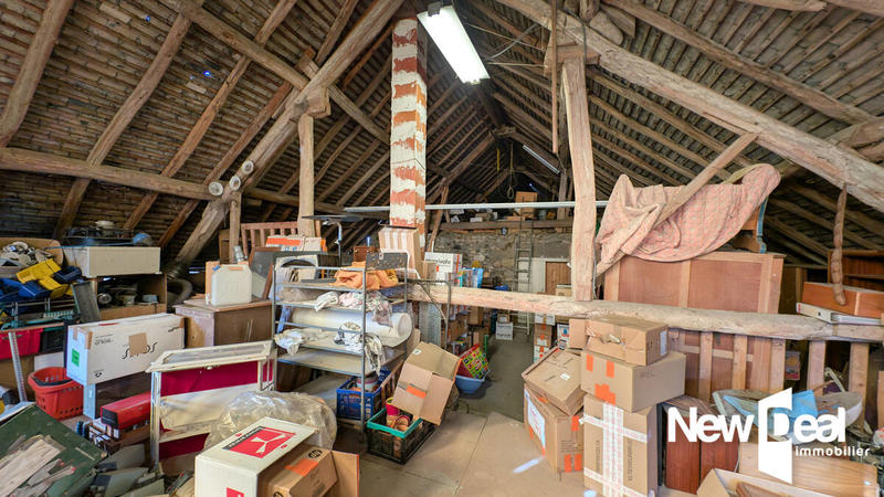 Maison - 280 m² - 7 pièces