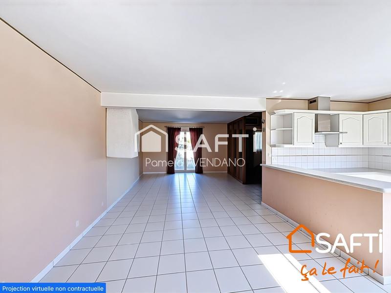 Maison - 99 m² - 5 pièces