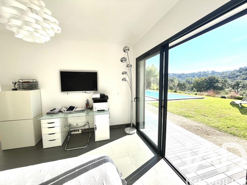 Maison de maîtres - 185 m² - 6 pièces