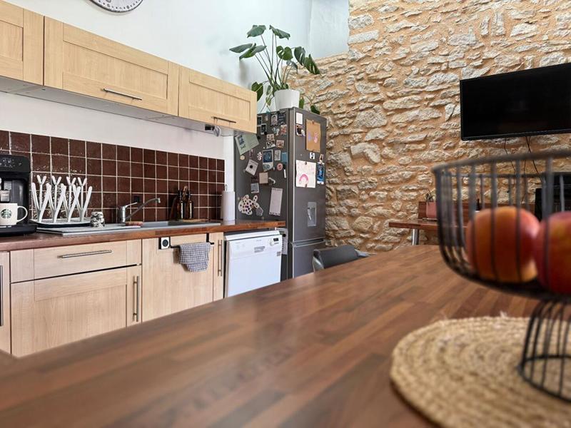 Maison - 368 m² - 9 pièces