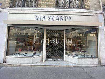 Local commercial - 94 m²