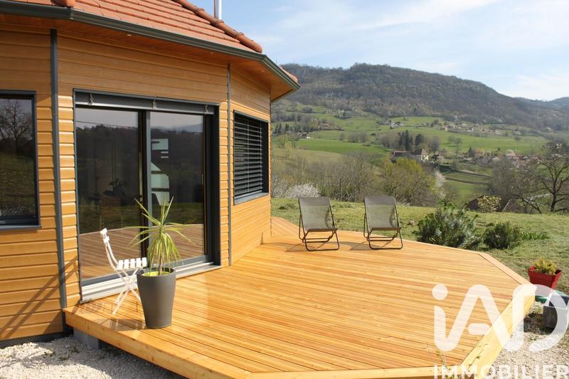 Maison - 135 m² - 3 pièces