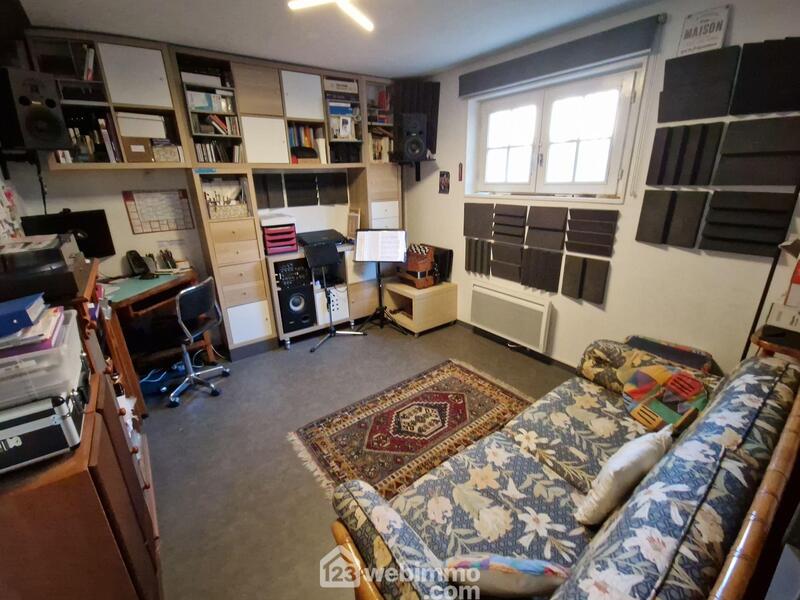 Maison - 106 m² - 5 pièces