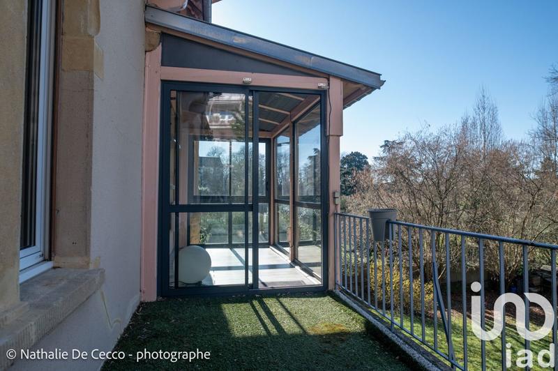 Maison - 288 m² - 8 pièces