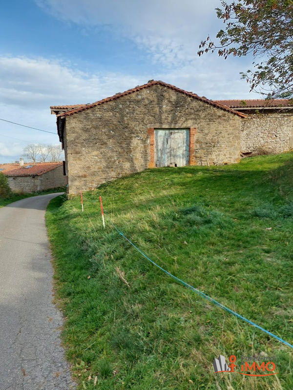 Maison - 150 m² - 2 pièces