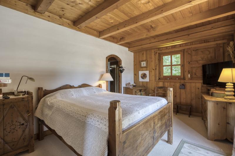 Châlet - 206 m² - 6 pièces