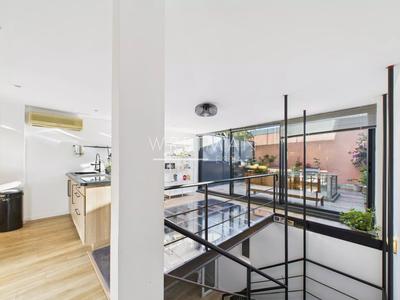 Loft - 86 m² - 4 pièces