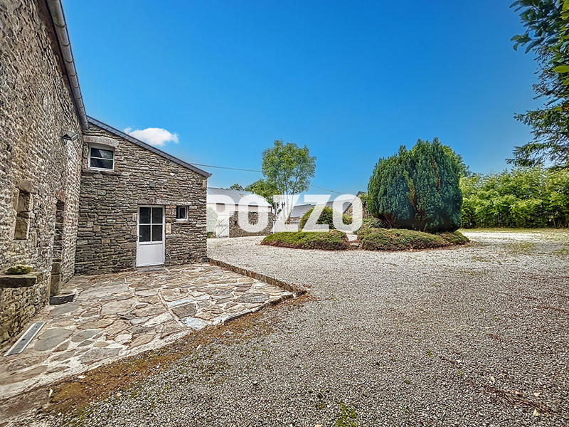 Maison - 176 m² - 8 pièces