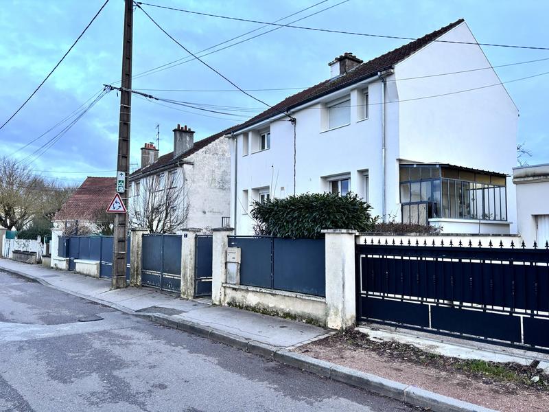 Maison - 75 m² - 4 pièces