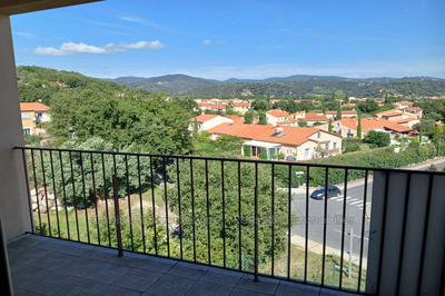 Appartement - 120 m² - 3 pièces