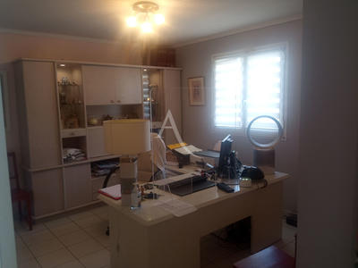 Bureau - 98 m²