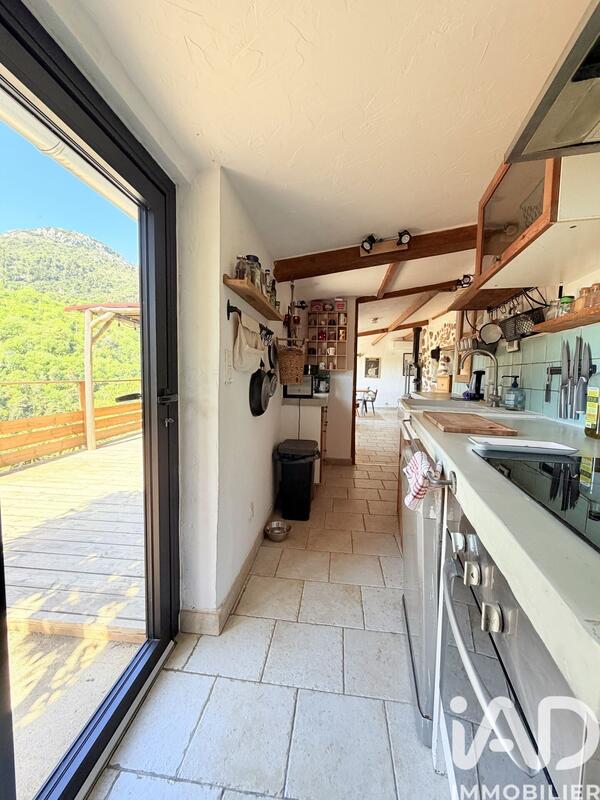 Maison - 85 m² - 4 pièces