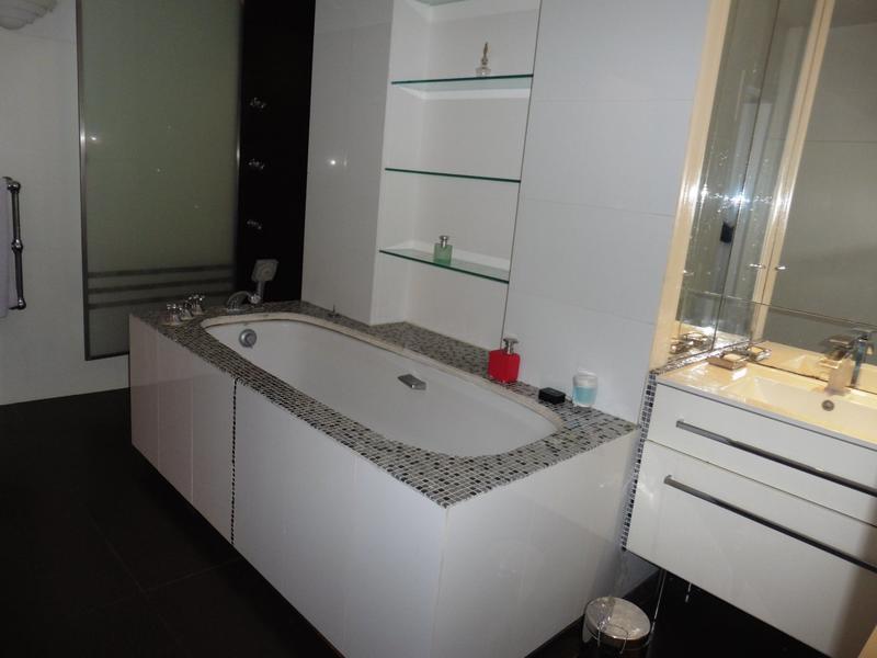 Appartement - 103 m² - 4 pièces