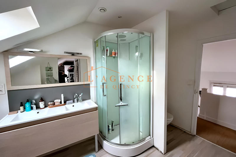 Maison - 150 m² - 9 pièces