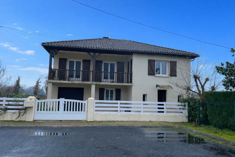 Maison - 144 m² - 5 pièces