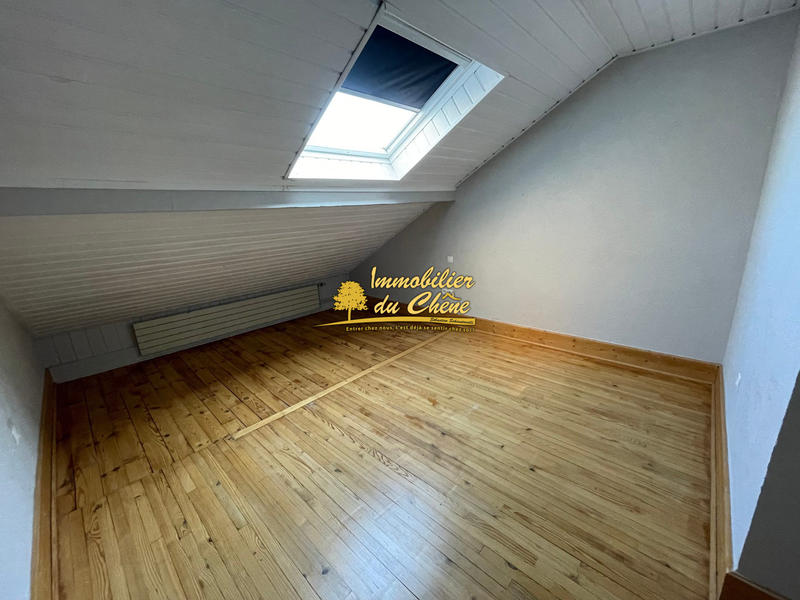 Appartement - 169 m² - 6 pièces