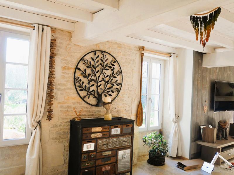 Maison traditionnelle - 179 m² - 10 pièces