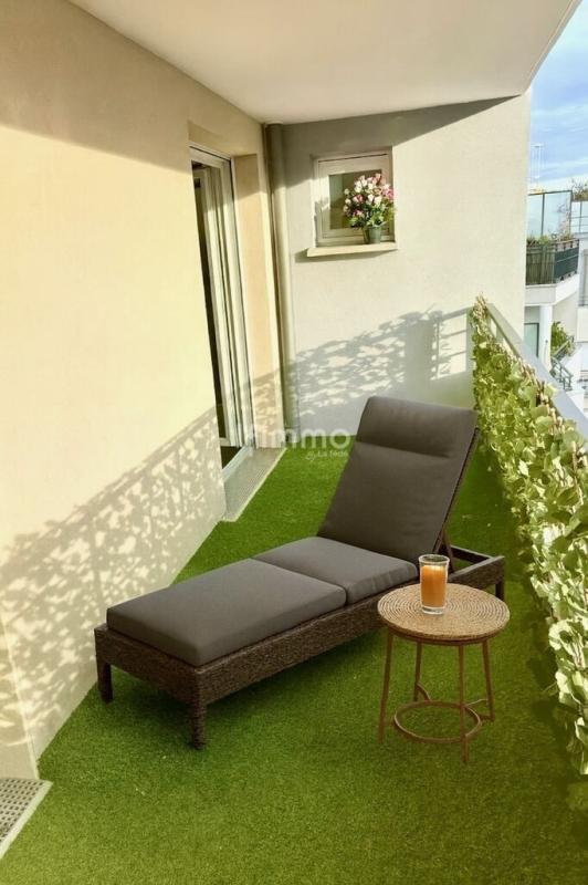 Appartement - 96 m² - 5 pièces