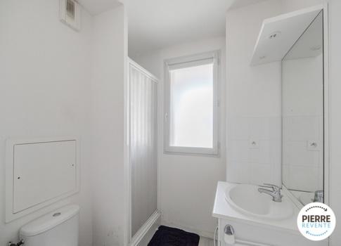 Studio - 24 m² - 1 pièce