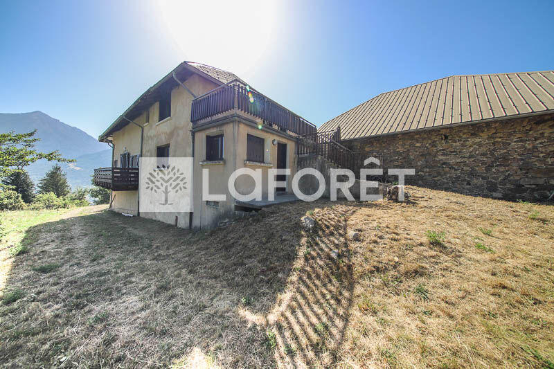 Maison - 120 m² - 4 pièces