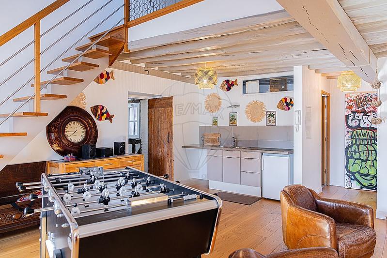 Maison d'architecte - 258 m² - 6 pièces