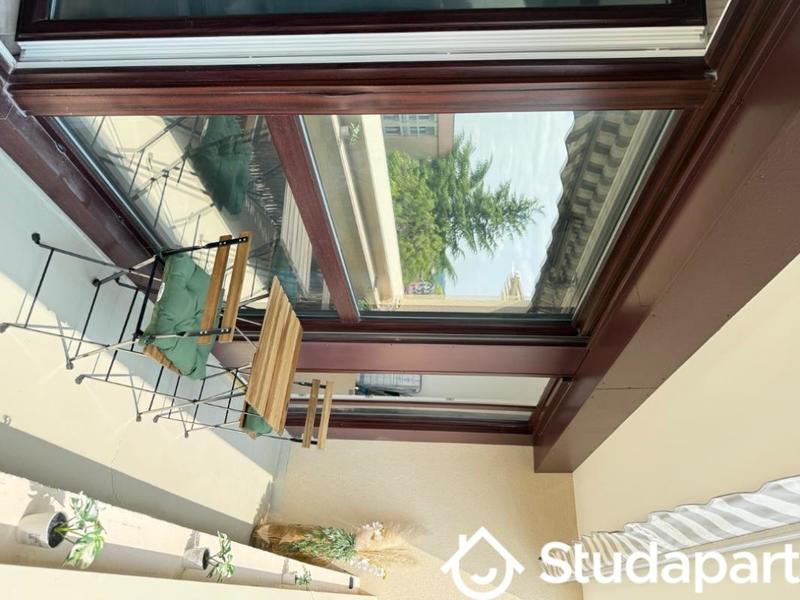 Chambre - 9 m² - 1 pièce