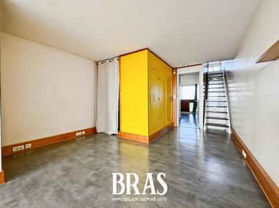 Appartement - 72 m² - 4 pièces
