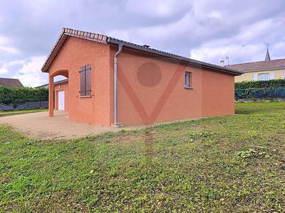 Maison - 94 m² - 4 pièces