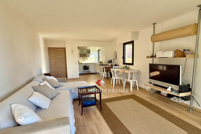 Appartement - 86 m² - 3 pièces