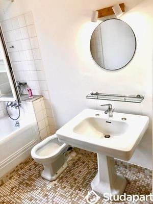 Chambre - 10 m² - 1 pièce