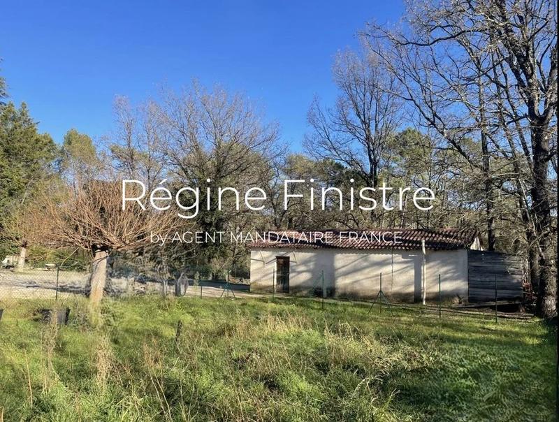 Maison - 205 m² - 7 pièces