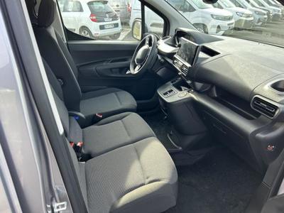 Peugeot Partner Fourgon 19 991,00 Ht - m 650 Kg Bluehdi 130 Eat8 3 Places Moduwork Camera Main Libre Berlingo Gris