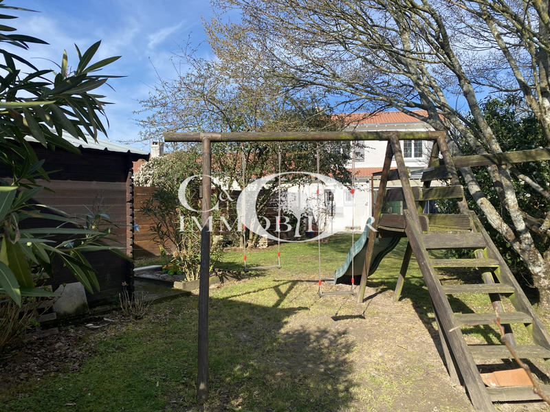 Maison - 130 m² - 6 pièces