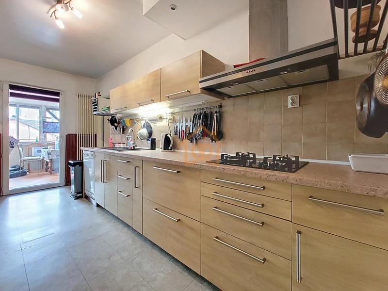 Maison - 126 m² - 7 pièces