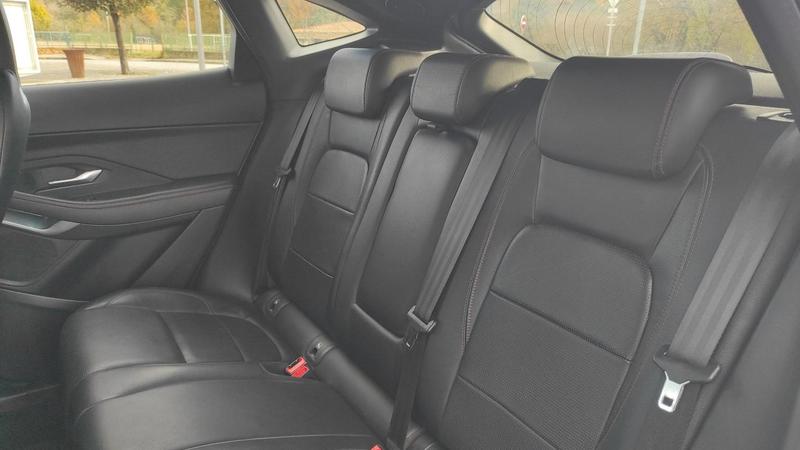 Jaguar E-Pace 2.0 d 150 Awd Bva R-Dynamic Chequered Flag