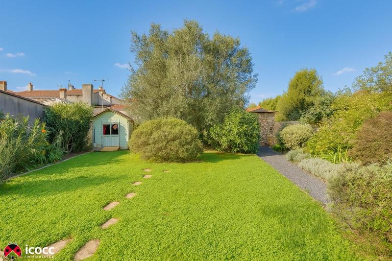 Maison en pierre - 104 m² - 6 pièces