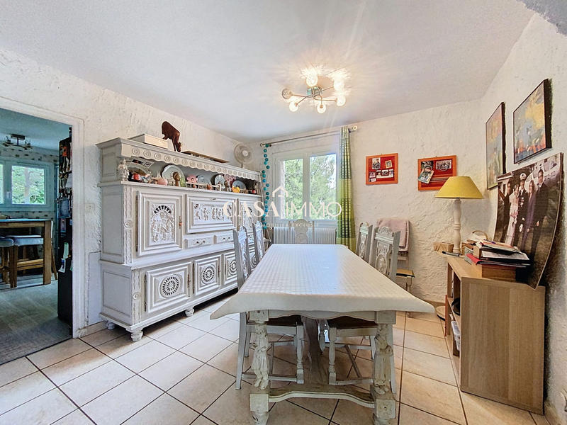 Maison traditionnelle - 136 m² - 5 pièces