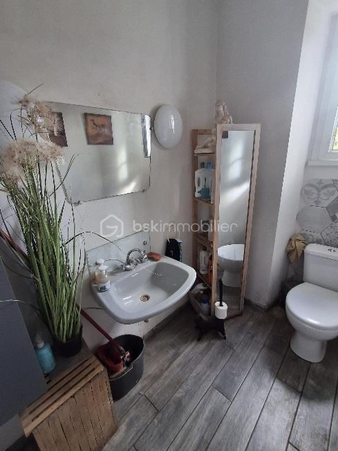 Maison de village - 250 m² - 8 pièces