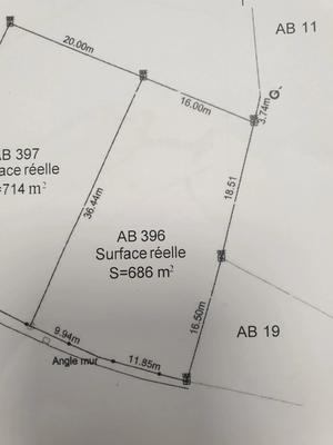 Terrain - 686 m²