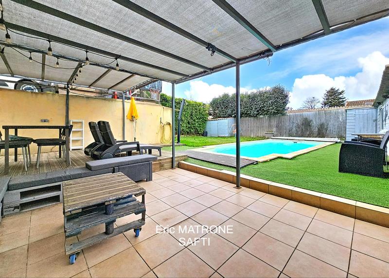 Maison - 140 m² - 5 pièces