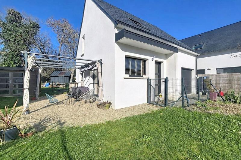 Maison - 80 m² - 4 pièces