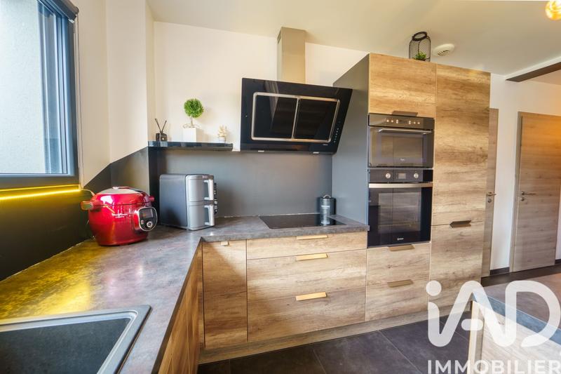 Maison - 141 m² - 6 pièces