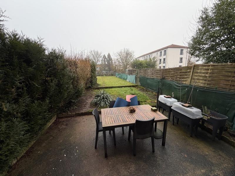 Maison de ville - 90 m² - 2 pièces