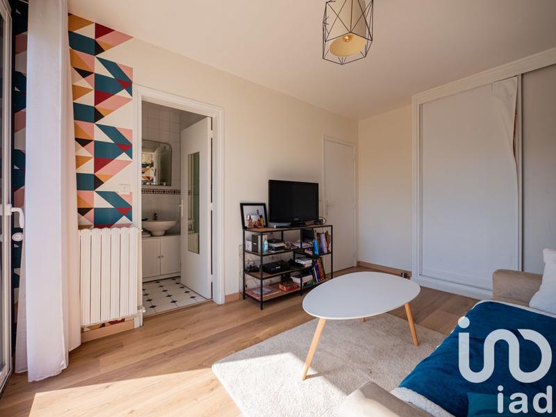 Maison - 300 m² - 13 pièces