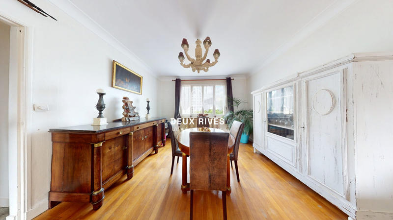 Appartement - 150 m² - 4 pièces