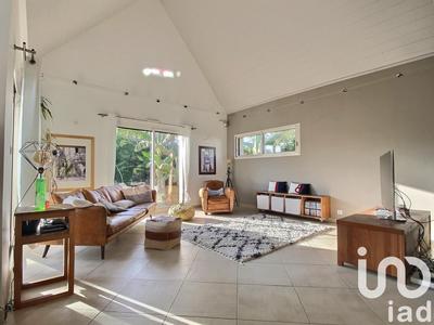 Maison - 239 m² - 7 pièces