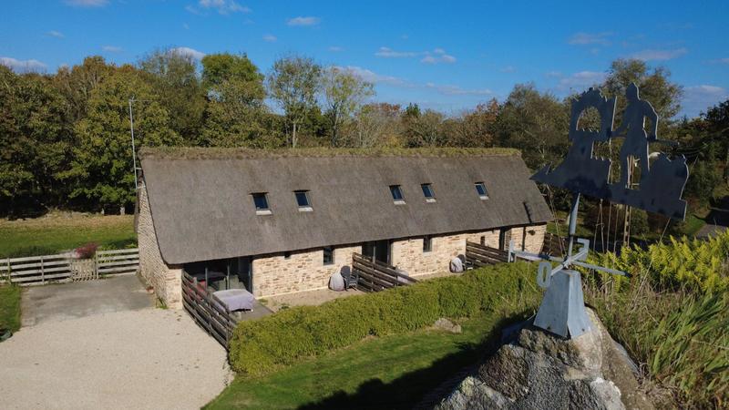 Maison - 350 m² - 17 pièces