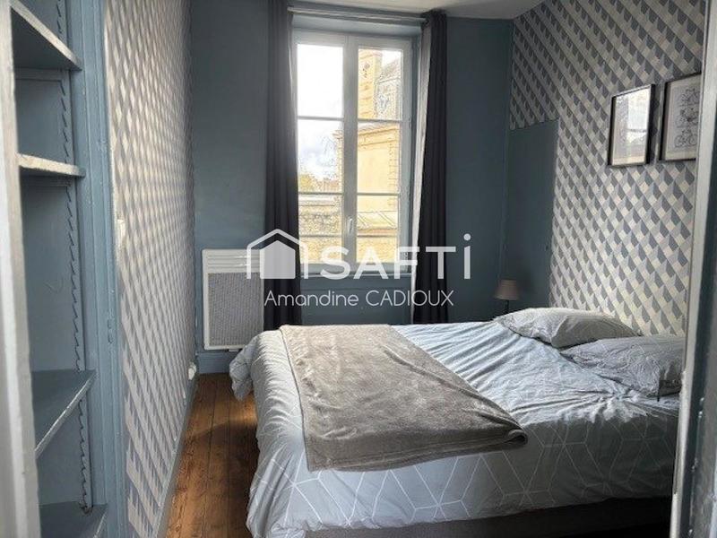 Maison - 350 m² - 5 pièces